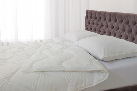 Kołdra Hotelowa Premium Mikrofibra Francuska 140x200